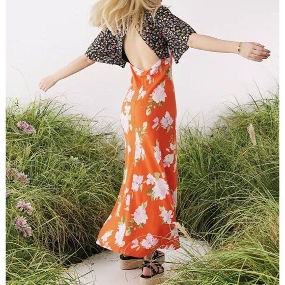 ASOS DESIGN cut out floral print maxi tea dress in red Size 6 - Picture 5 of 5